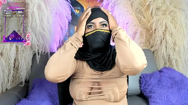 yasmin elite online show from October 6, 9:04 am