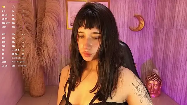 allyssa bellini s online show from November 12, 8:40 pm