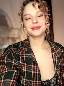 LilyFlamee online show from October 16, 1:14 pm