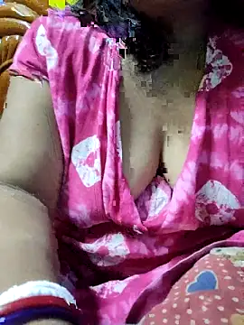 Snapshot of Exotic-bhabhi chatting on September 18, 8:29 pm Exotic-bhabhi online show from September 18, 8:29 pm