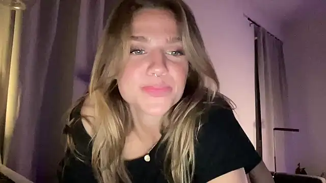 sweetceeme online show from February 23, 3:07 am