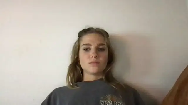 sweetceeme online show from April 8, 6:26 am