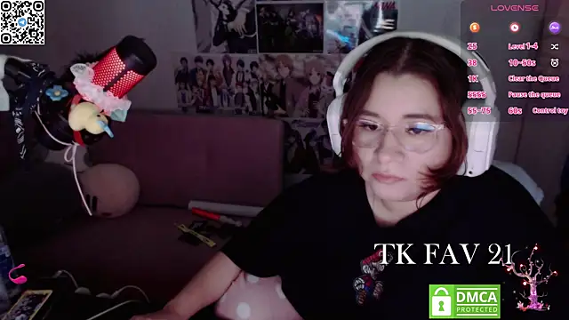 Pink girl0n online show from July 2, 6:52 am