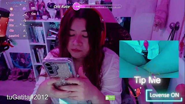 Pink girl0n online show from October 9, 9:19 pm