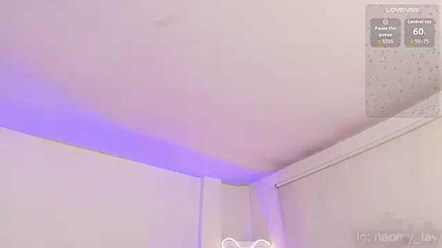 Naomy tay1 online show from October 28, 3:23 am