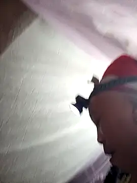 Mamapm20 online show from September 17, 2:04 pm