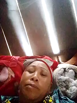 Mamapm20 online show from October 1, 1:21 am