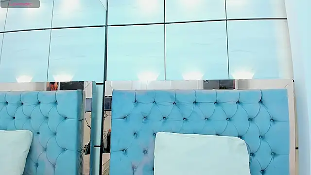 lis rous online show from December 3, 2:58 am