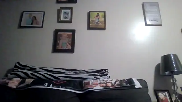 TWiSTYTheTwizted online show from March 1, 10:53 pm