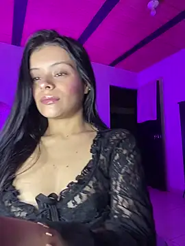 Alisse taylor2 online show from July 11, 11:21 am