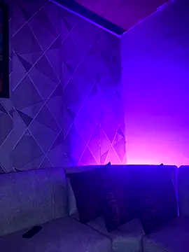 Snapshot of Alisse_taylor2 chatting on October 6, 1:06 pm Alisse taylor2 online show from October 6, 1:06 pm
