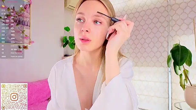 CindyGreen online show from October 8, 6:29 am