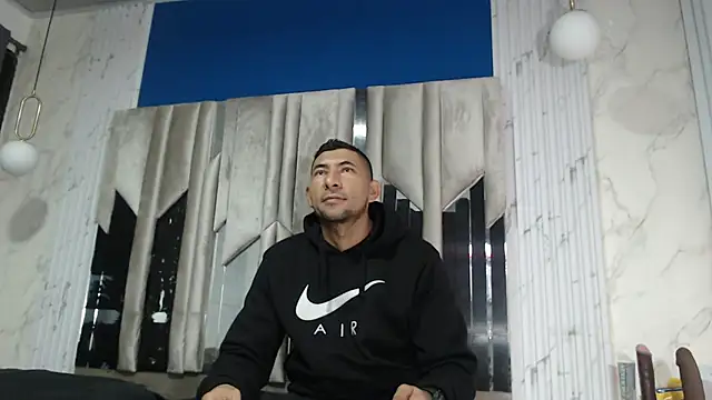 Morganandmegan online show from November 15, 11:22 am