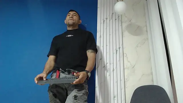 Morganandmegan online show from January 19, 11:17 am