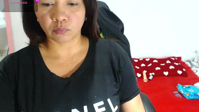 hiilarybrown online show from September 17, 3:15 am