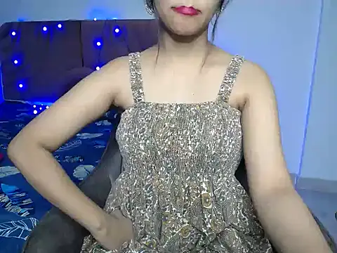 Hot Queen2 online show from October 14, 10:45 pm