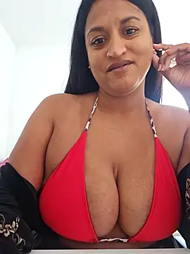 Snapshot of Busty_AriaX chatting on October 20, 8:50 am Busty AriaX online show from October 20, 8:50 am