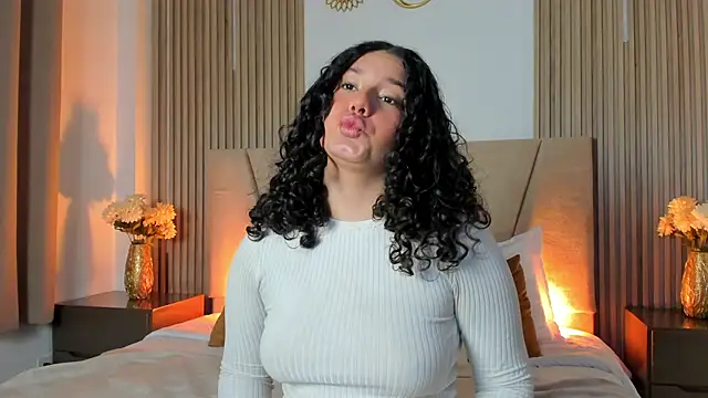 Rachell Jamess online show from November 27, 3:31 am