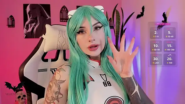 VelvetVampiree online show from April 11, 4:29 am