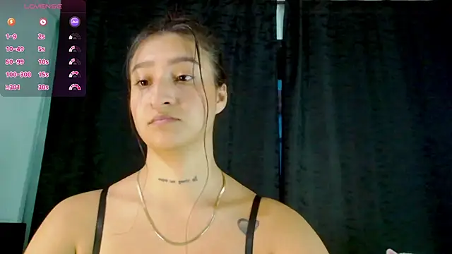Snapshot of EVAH_LEE_ chatting on September 26, 2:53 am EVAH LEE online show from September 26, 2:53 am