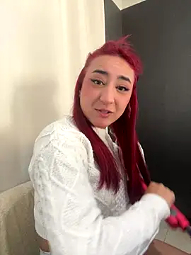 Snapshot of JuliethaDemon_ chatting on September 12, 2:57 pm JuliethaDemon online show from September 12, 2:57 pm