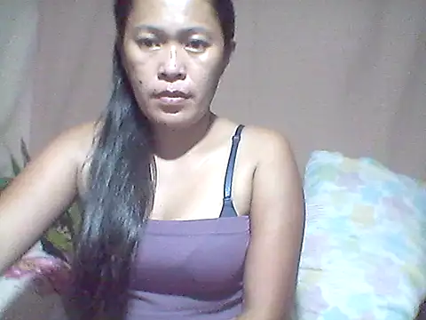 Snapshot of 66pineapple chatting on October 9, 10:52 am 66pineapple online show from October 9, 10:52 am