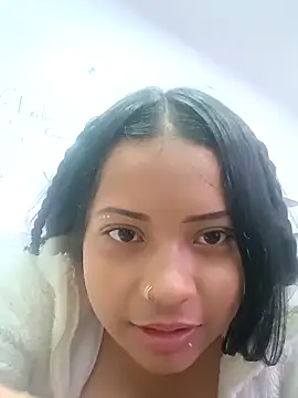 Snapshot of LilyCutee_ chatting on October 17, 7:50 pm LilyCutee online show from October 17, 7:50 pm