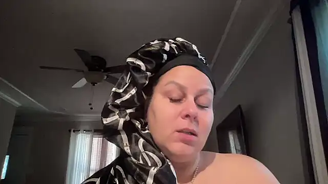 number1slut online show from January 19, 4:36 pm