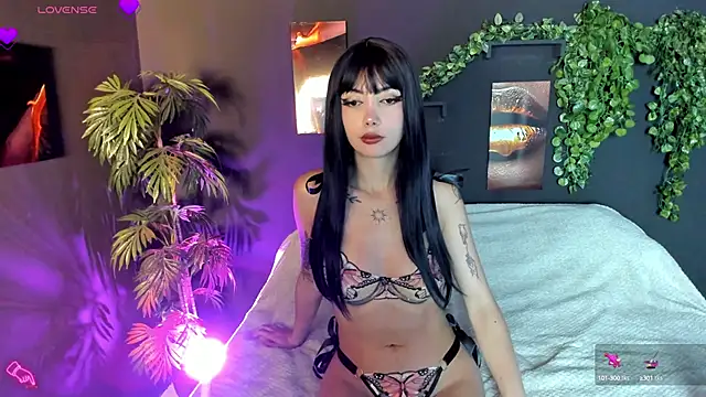 Snapshot of Evelyn_Russoo chatting on September 16, 1:52 pm Evelyn Russoo online show from September 16, 1:52 pm
