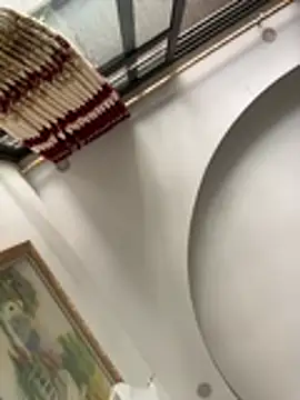 Nhung584 online show from April 21, 7:37 am