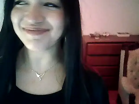 FallsForHerSmile online show from November 10, 6:47 pm