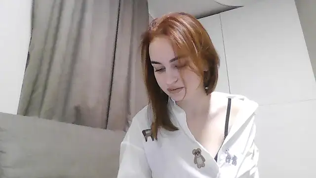 Requellia online show from November 9, 8:27 pm