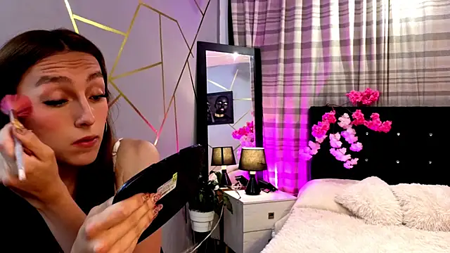 antonellastar24  online show from November 10, 3:45 am