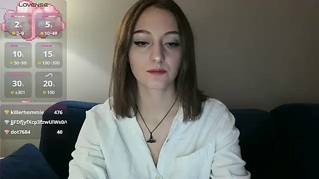 white liillyy online show from November 27, 6:11 pm