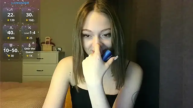 white liillyy online show from January 11, 11:32 pm