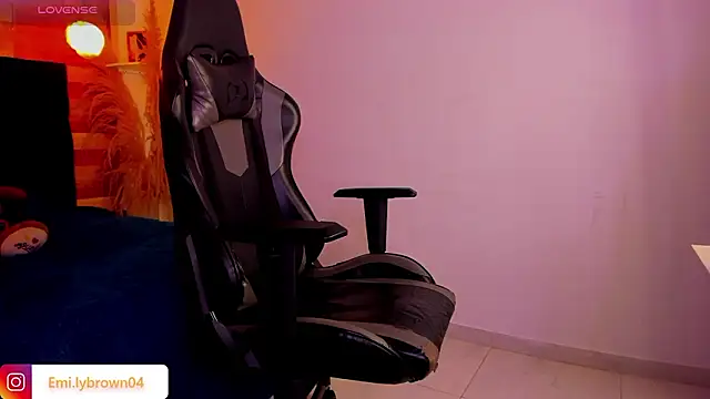 Emily brown04 online show from March 6, 12:44 pm