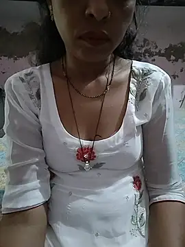 Paakhi-Singh online show from July 20, 5:32 am