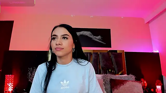 ScarletTorres online show from December 1, 7:05 pm