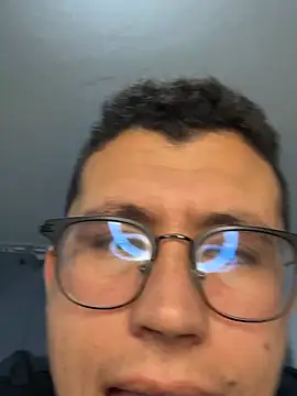 Kurtxxx22 online show from May 24, 5:06 am