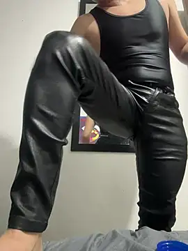 Kurtxxx22 online show from July 9, 4:04 am