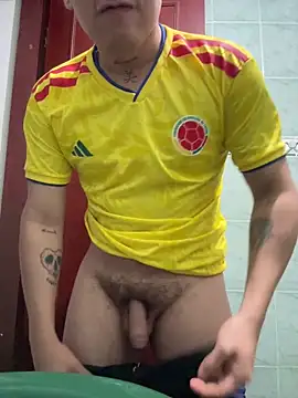 Kurtxxx22 online show from June 20, 5:33 am