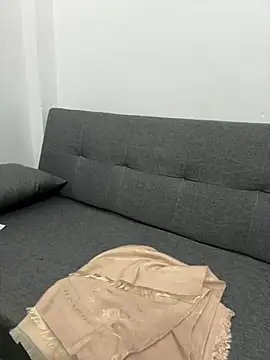 hoanghoangli online show from April 13, 12:34 am