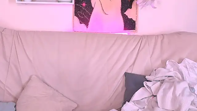 Charlotte Colinss online show from October 2, 5:23 am