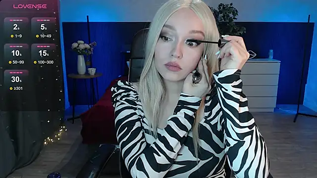 Sexy Alexia69 online show from November 6, 5:41 pm