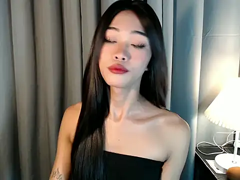 holyakiesha online show from February 27, 8:03 am