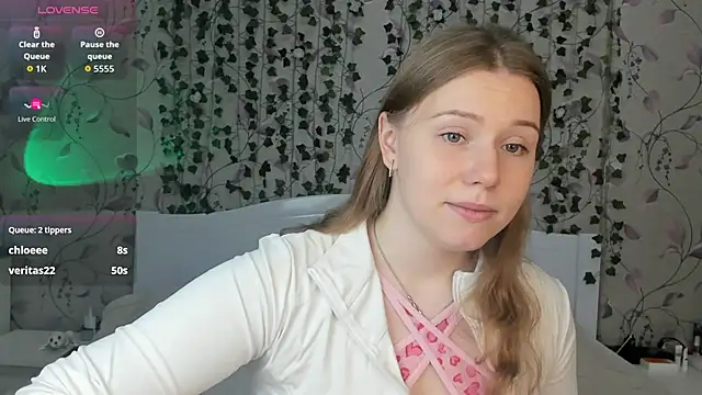  influensii  online show from December 2, 5:42 am