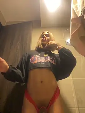 Flora Minx online show from February 28, 5:07 am