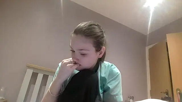 Snapshot of SexyKatiex chatting on October 28, 10:03 pm SexyKatiex online show from October 28, 10:03 pm