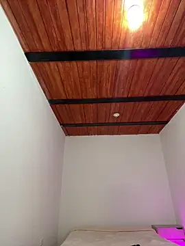 LiaCollings online show from December 18, 11:26 am