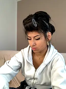 mrskarmaa online show from September 11, 6:25 am